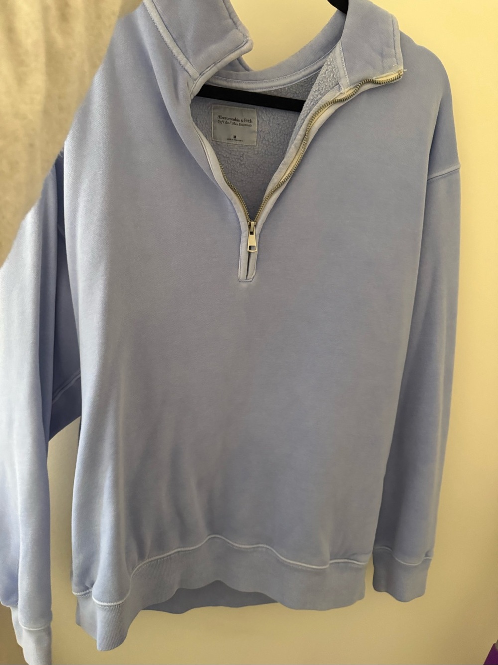 Abercrombie & Fitch Women’s Light Blue Quarter-Zip Pullover Sweater